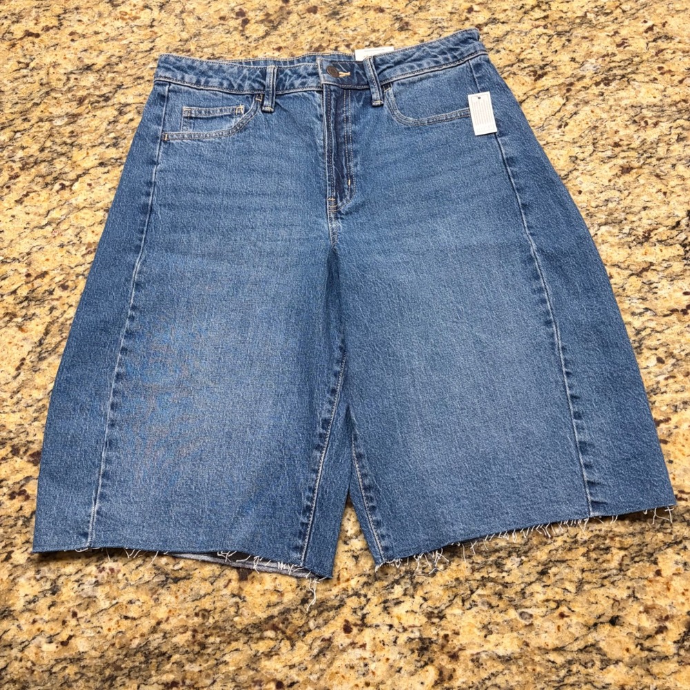 NEW Time and Tru Womens High Rise Wide Leg Denim Shorts Blue Medium Wash 10